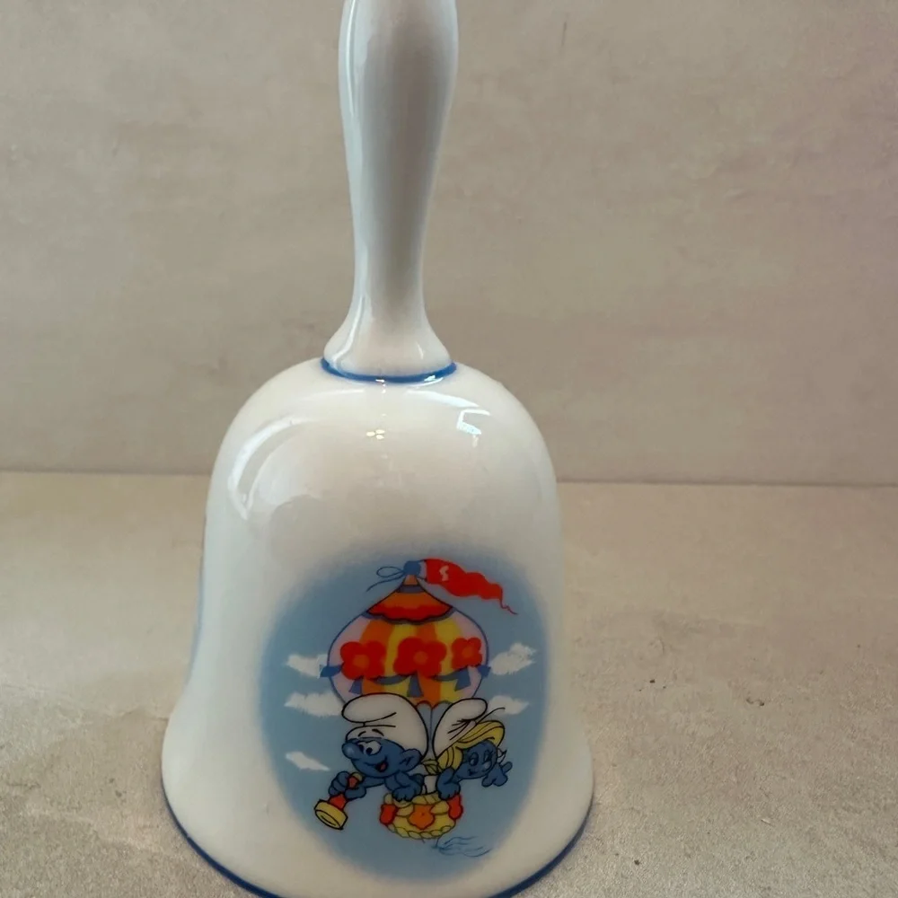 Vintage Smurfs Porcelain Bell 1982 Wallace Berrie Japan *See Pics - Small Chip* - Picture 4 of 7
